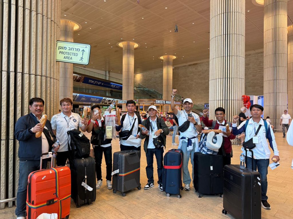 קבלת עובדים זרים בשדה התעופה במסגרת שירותי הקרקע של לביאת חן